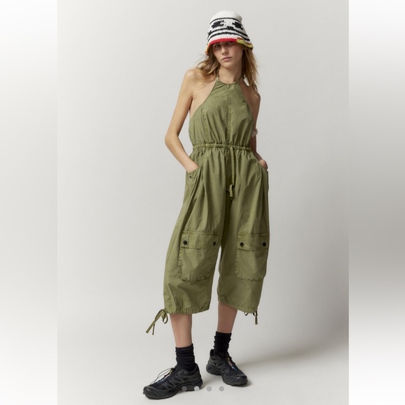 NWT Green BDG Frankie Utility Cropped Jumpsuit Size XS - Picture 1 of 10